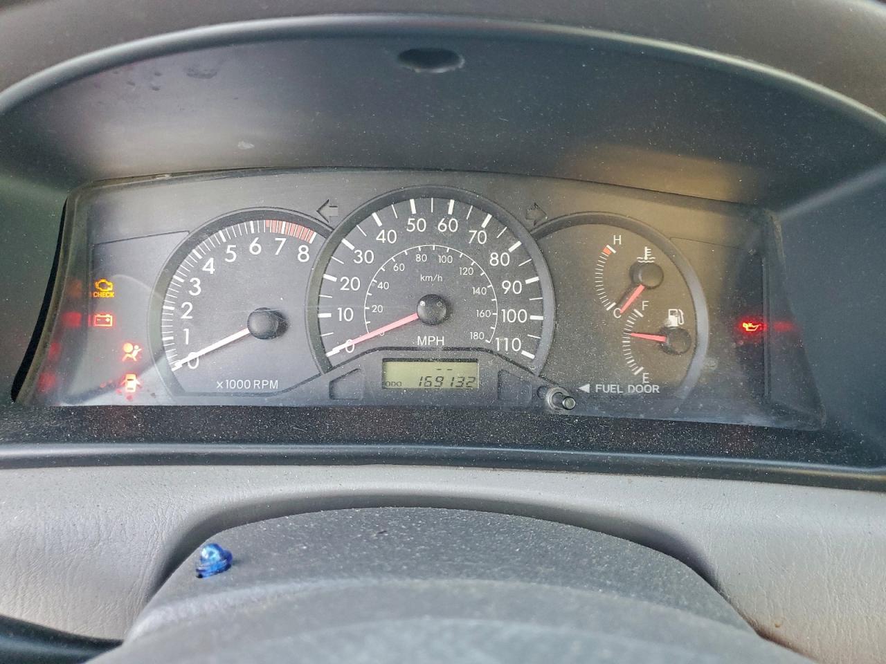 2006 TOYOTA COROLLA CE photo 9