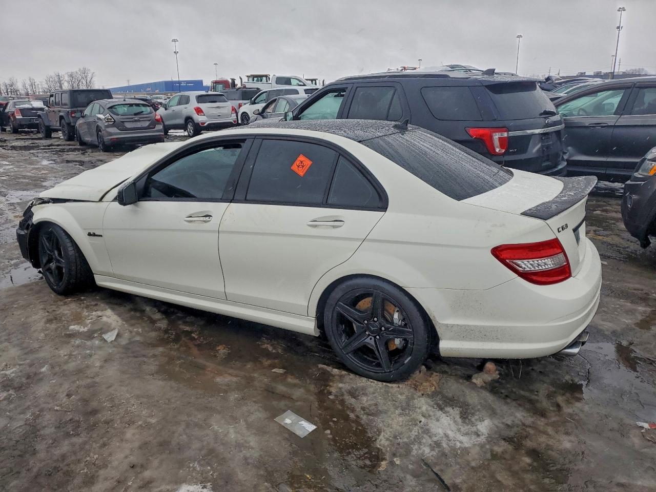 2010 MERCEDES-BENZ C 63 AMG photo 2