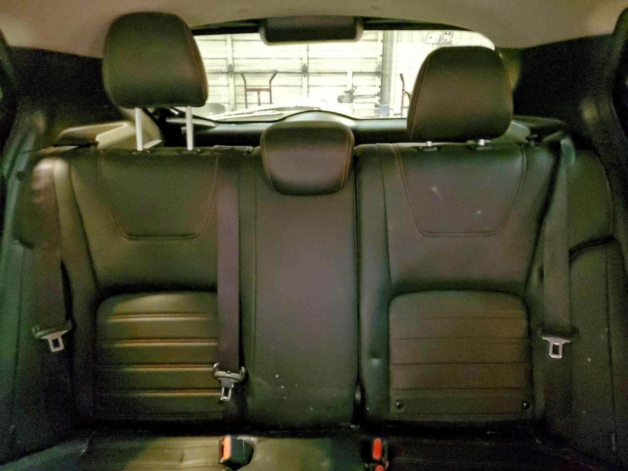 2020 NISSAN KICKS SR photo 10