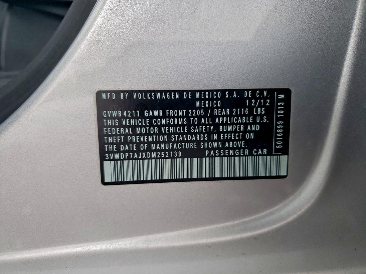 2013 VOLKSWAGEN JETTA SE photo 12
