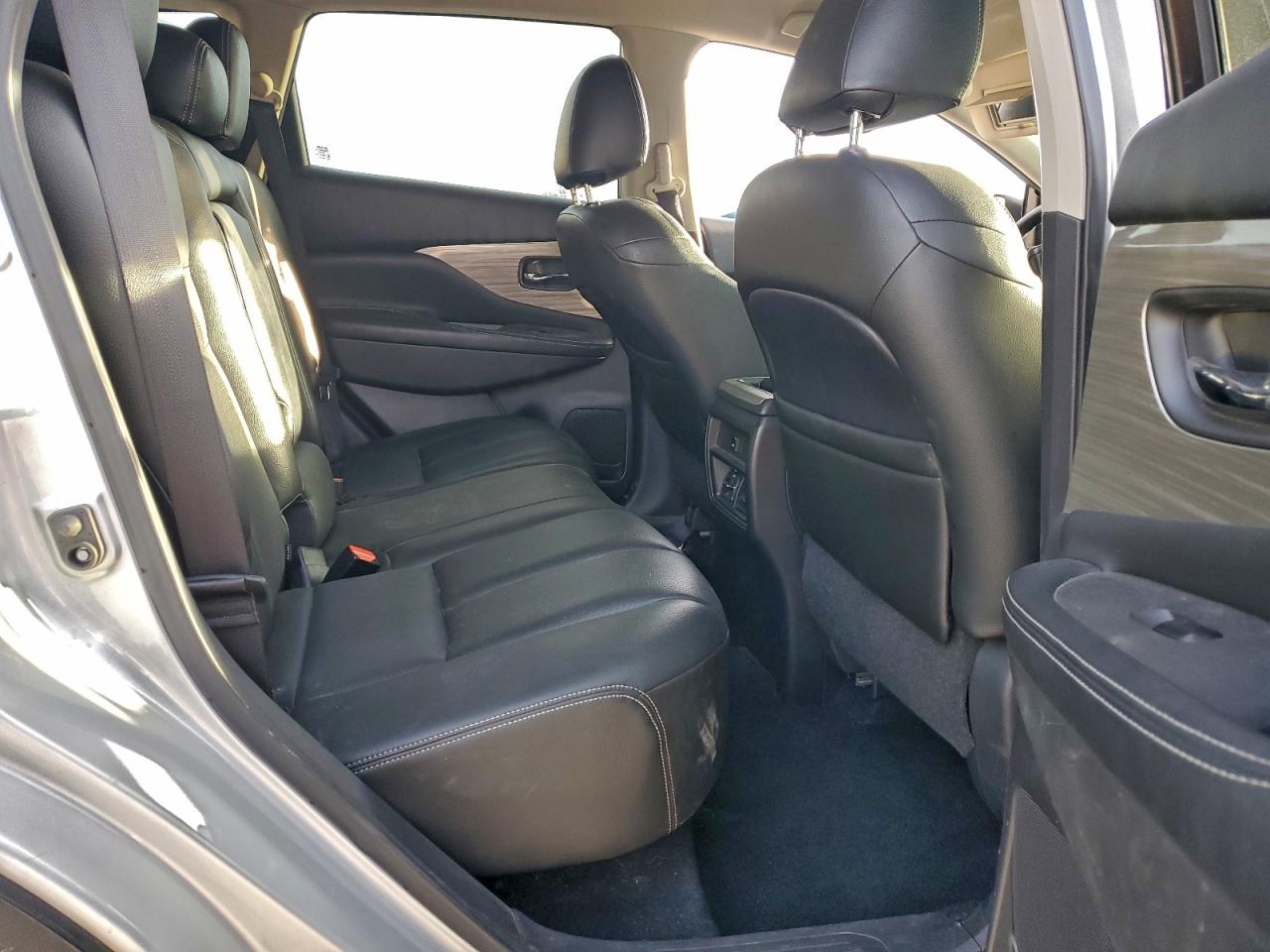 2017 NISSAN MURANO S photo 11