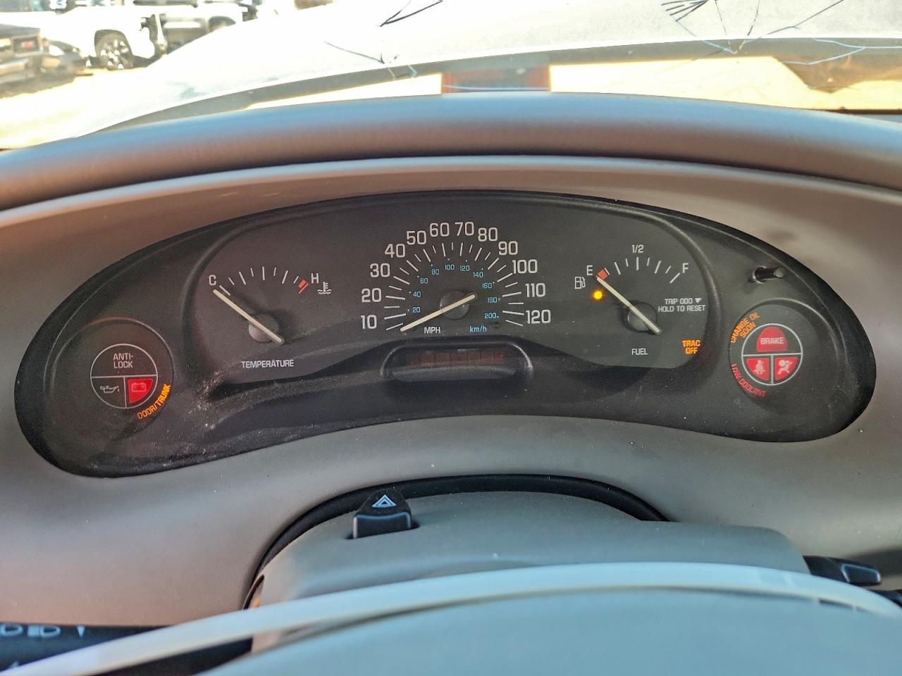 2002 BUICK CENTURY CUSTOM photo 17
