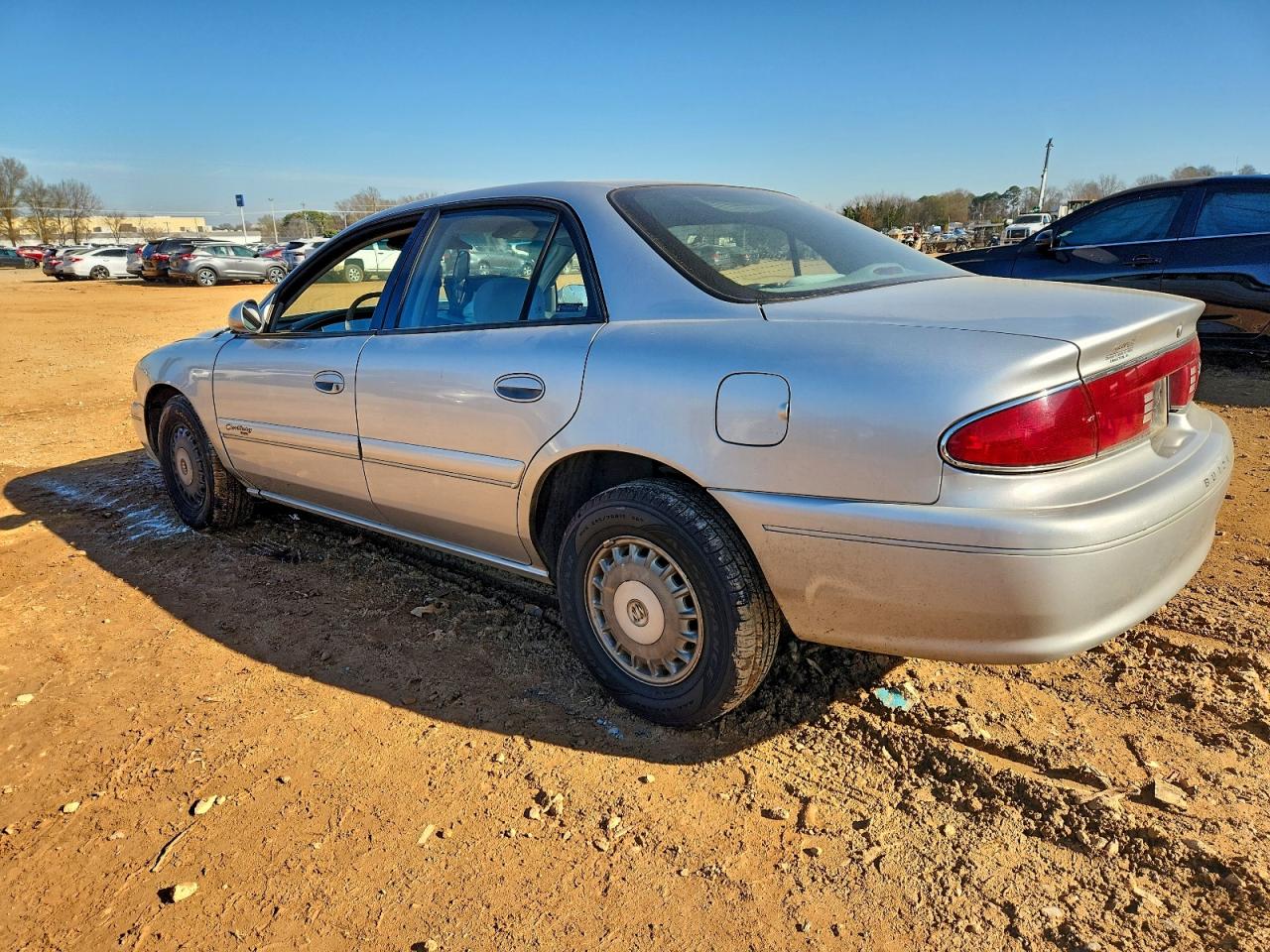 2002 BUICK CENTURY CUSTOM photo 3
