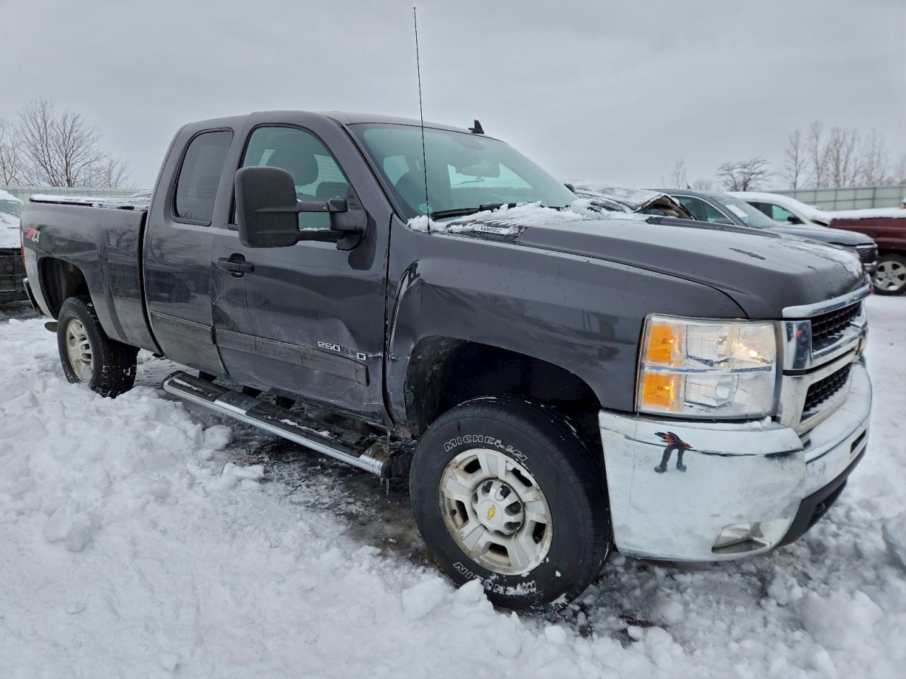 2010 CHEVROLET SILVERADO K2500 HEAVY DUTY LT photo 4