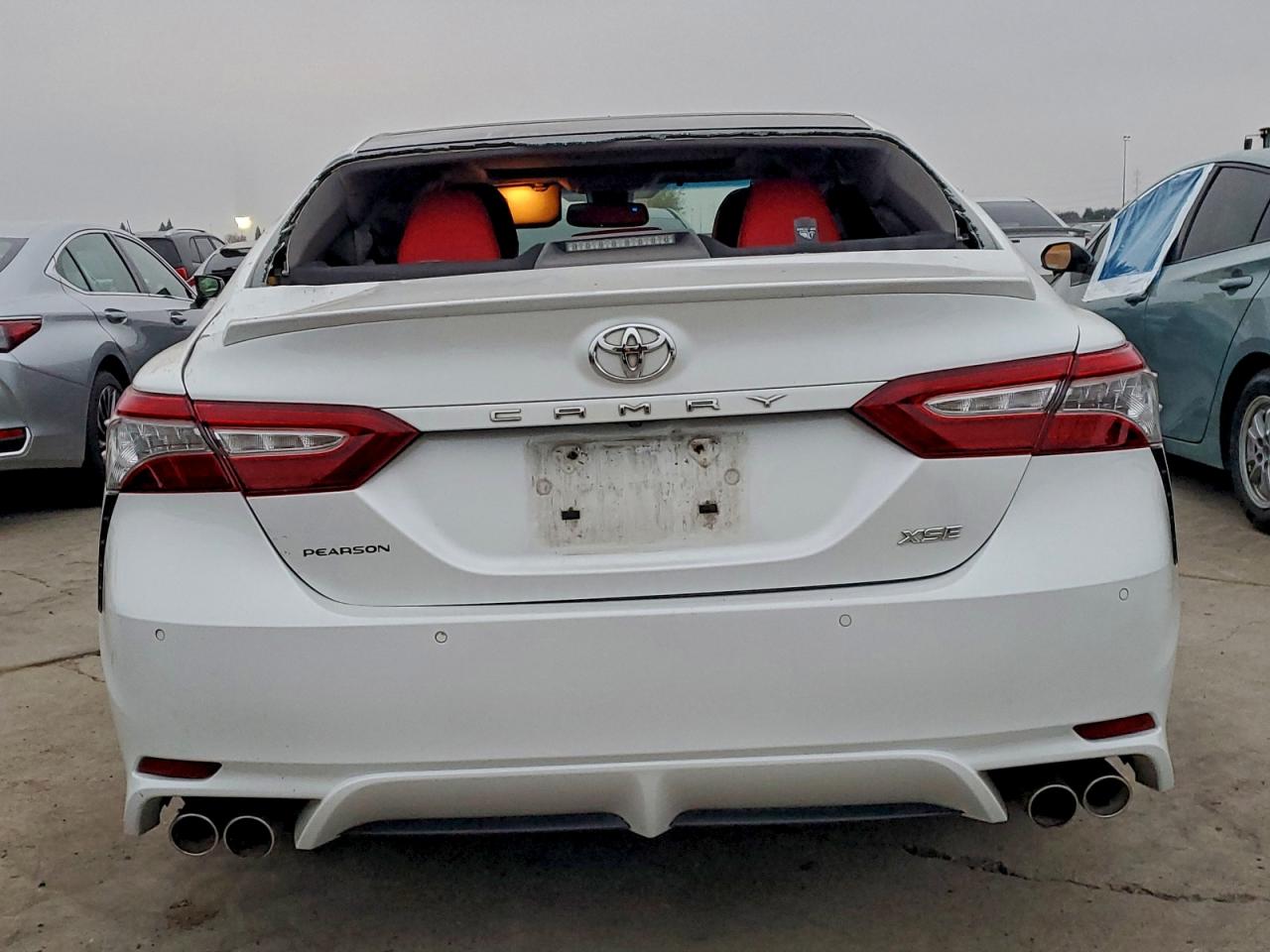 2018 TOYOTA CAMRY XSE photo 6