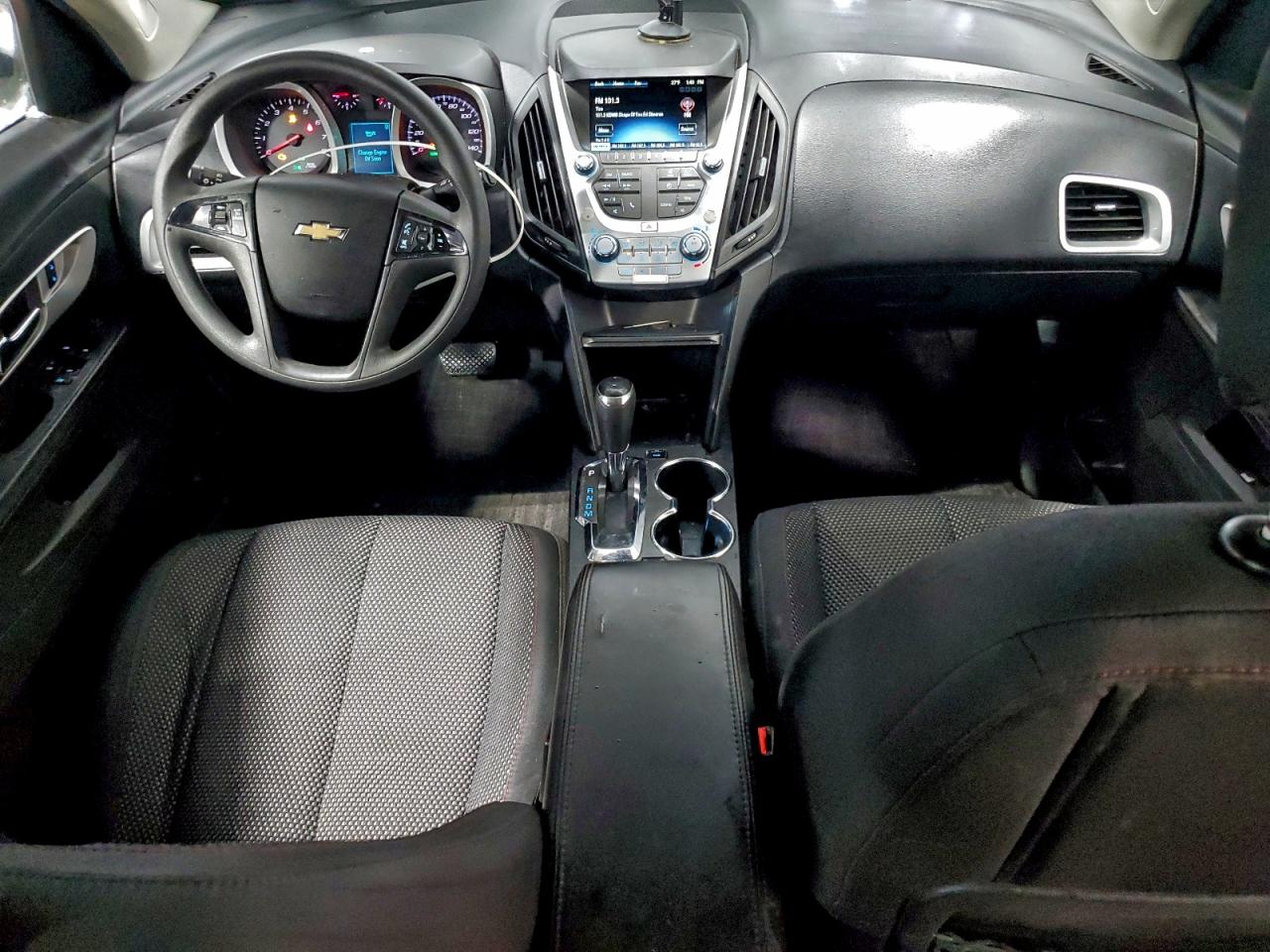 2016 CHEVROLET EQUINOX LS photo 8