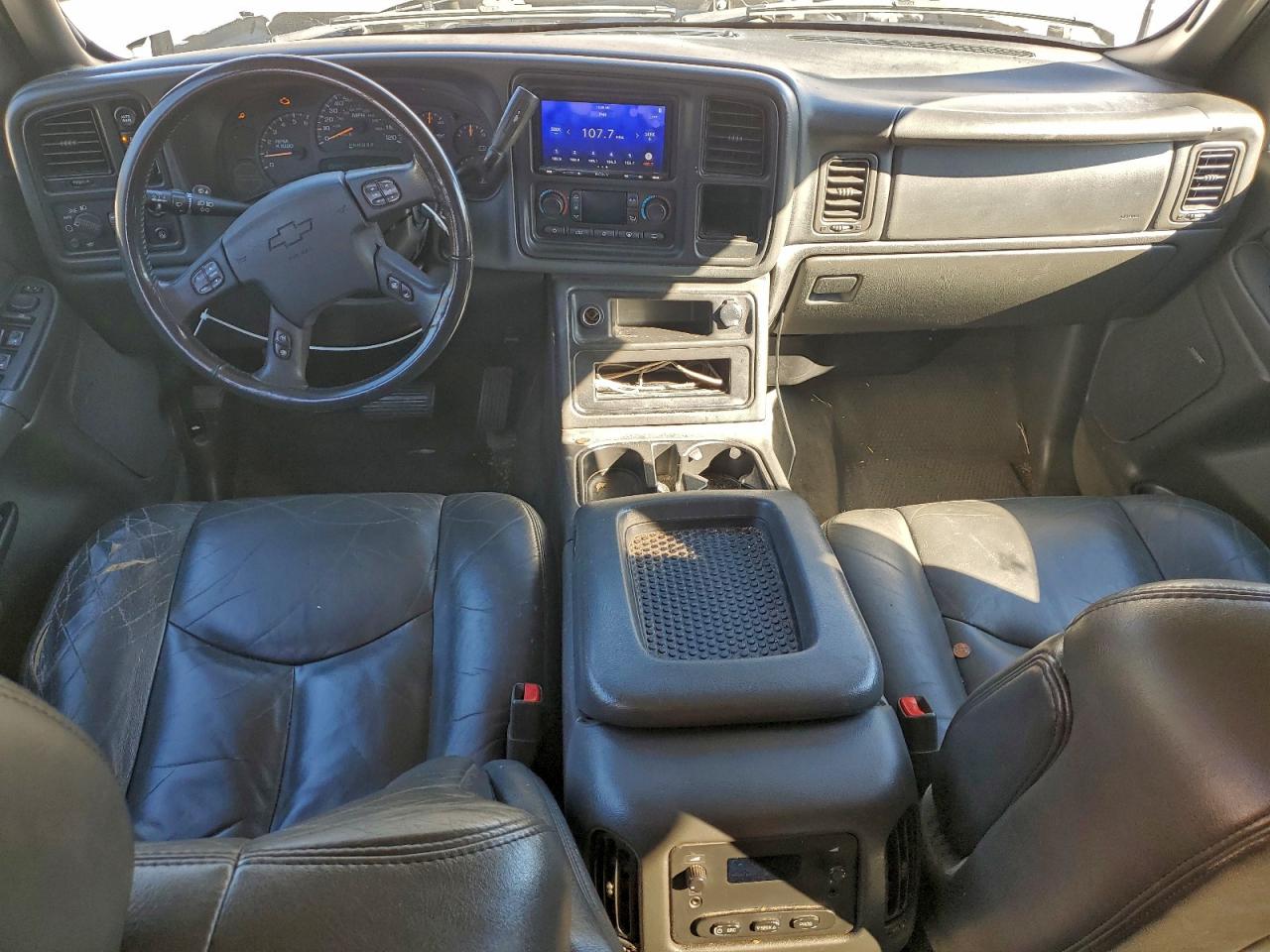 2004 CHEVROLET AVALANCHE K1500 photo 8