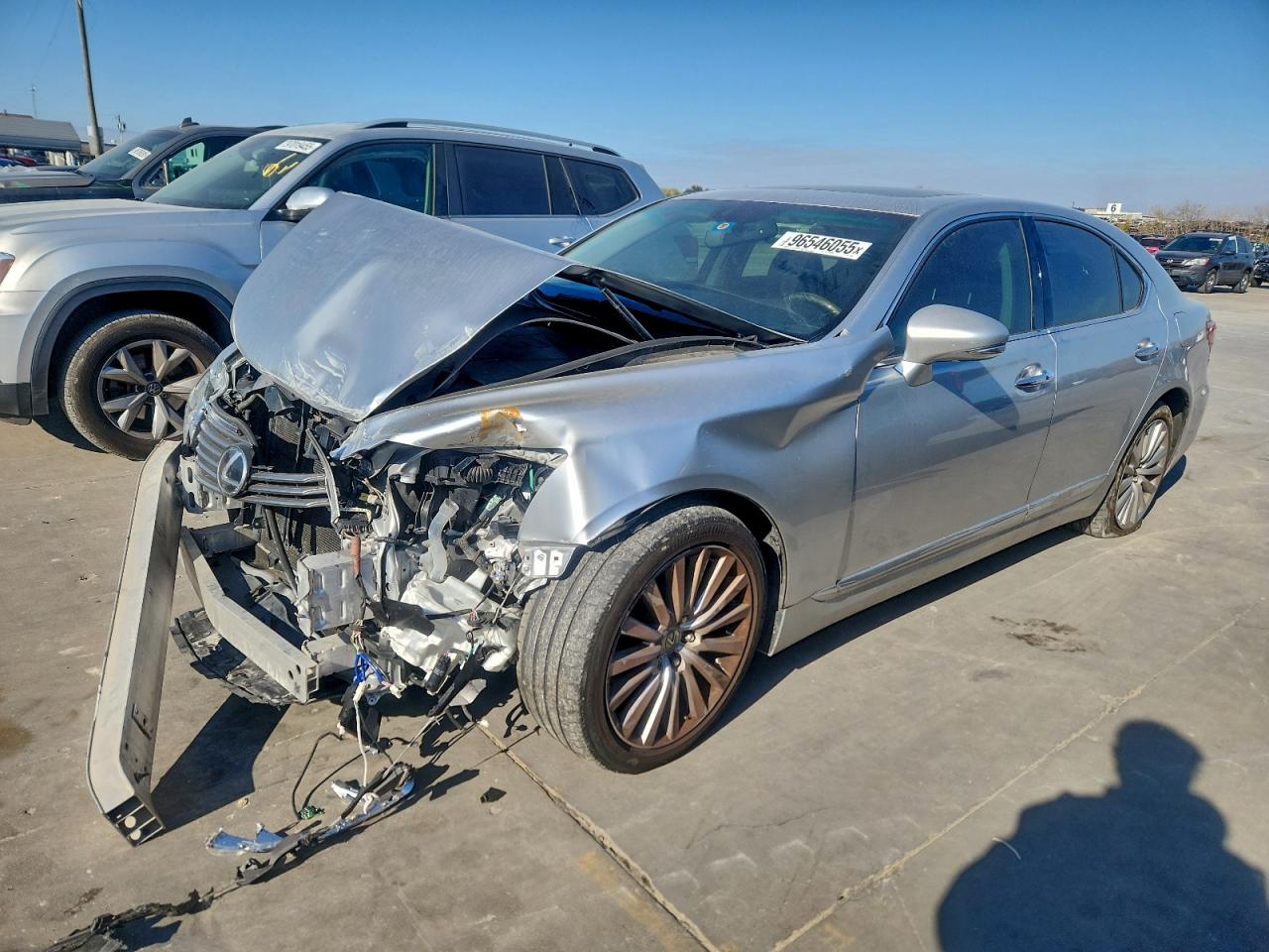 2013 LEXUS LS