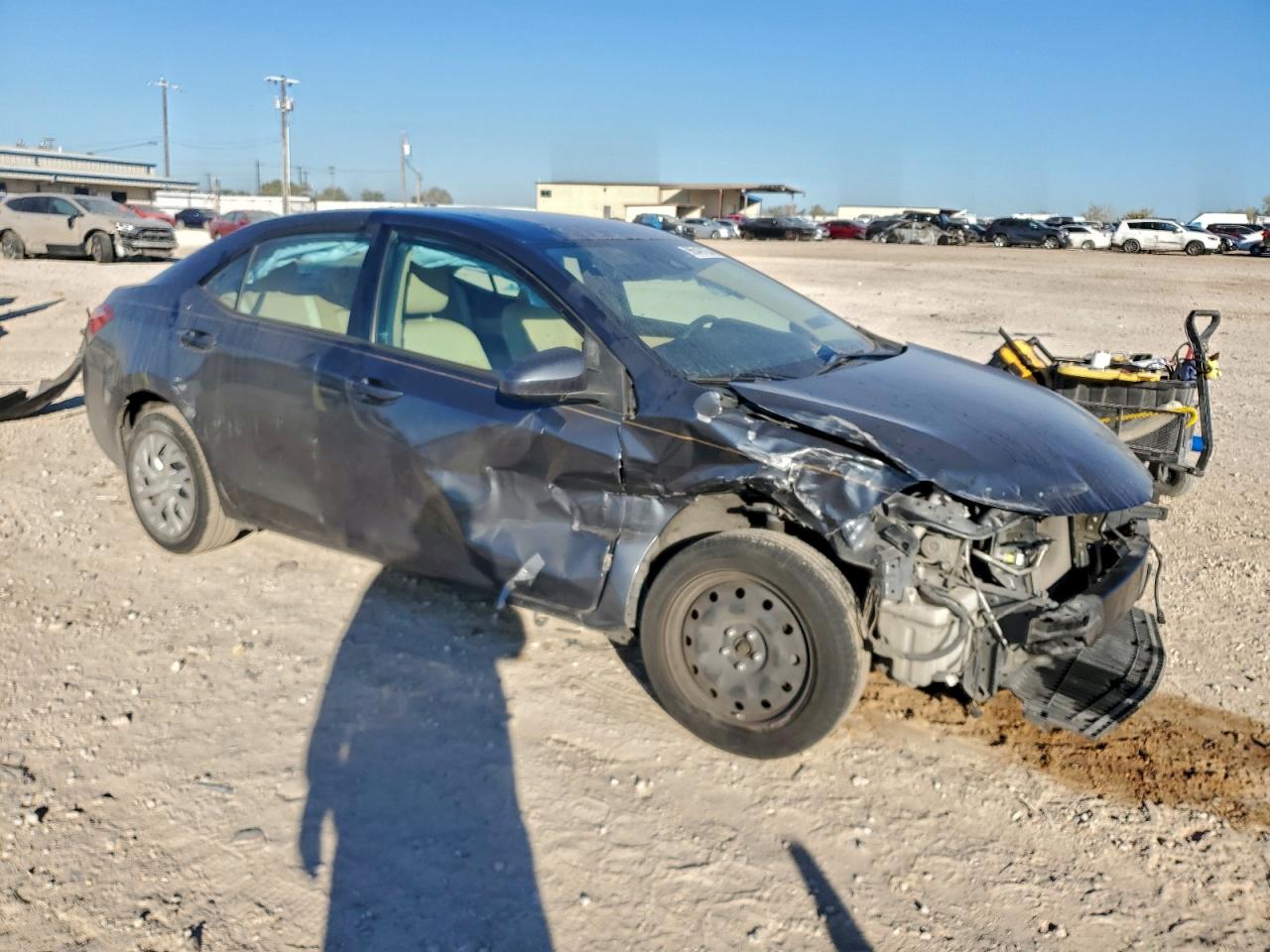 2017 TOYOTA COROLLA L photo 4