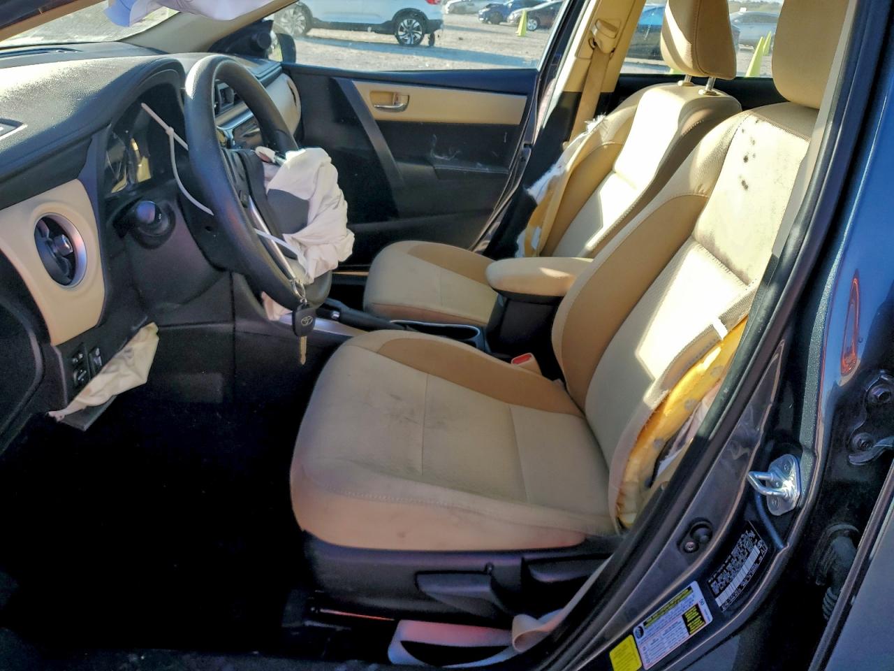2017 TOYOTA COROLLA L photo 7
