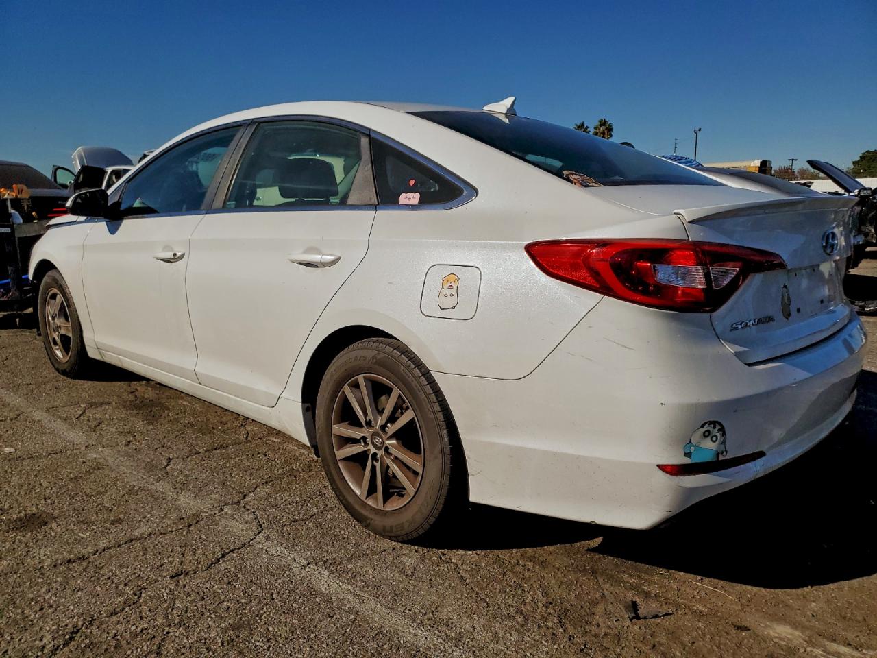 2015 HYUNDAI SONATA SE photo 2