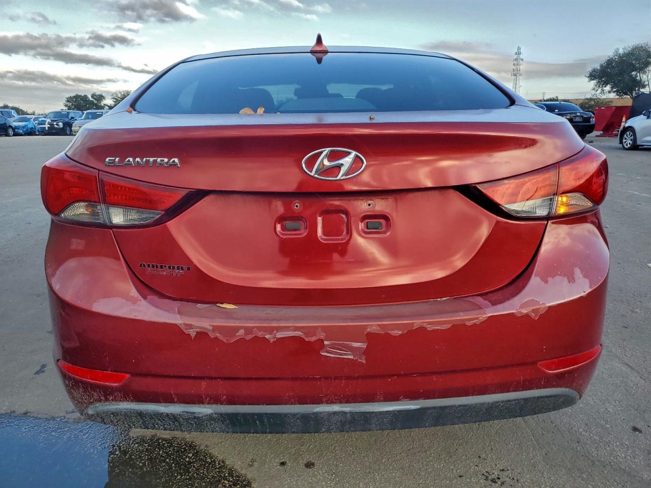 2015 HYUNDAI ELANTRA SE photo 11