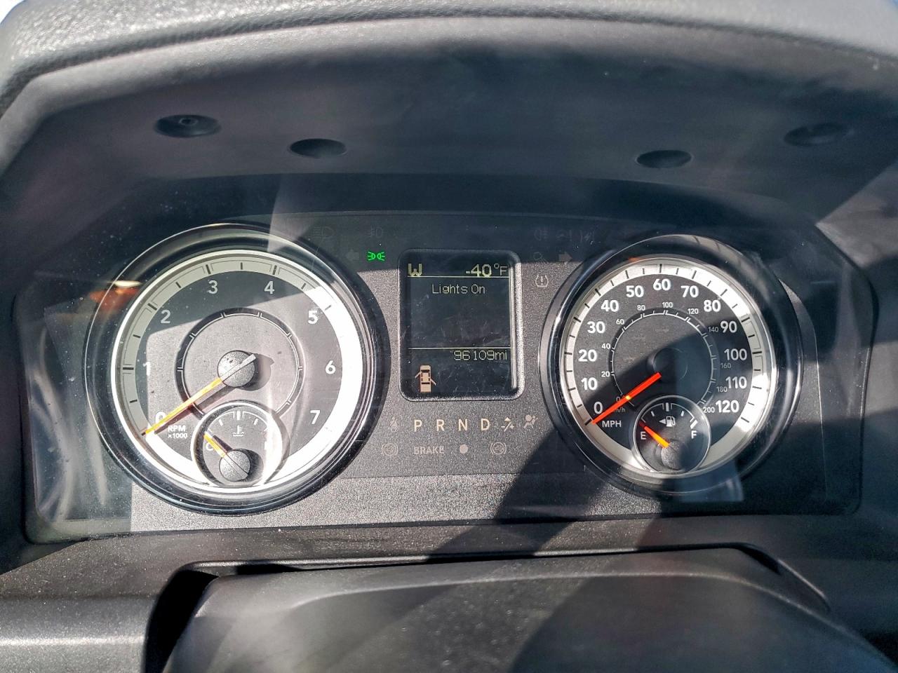 2019 RAM 1500 CLASSIC SLT photo 9
