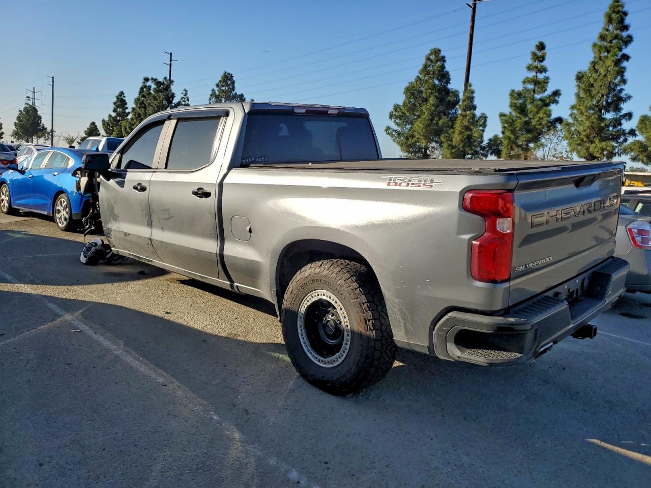 2020 CHEVROLET SILVERADO K1500 LT TRAIL BOSS photo 3
