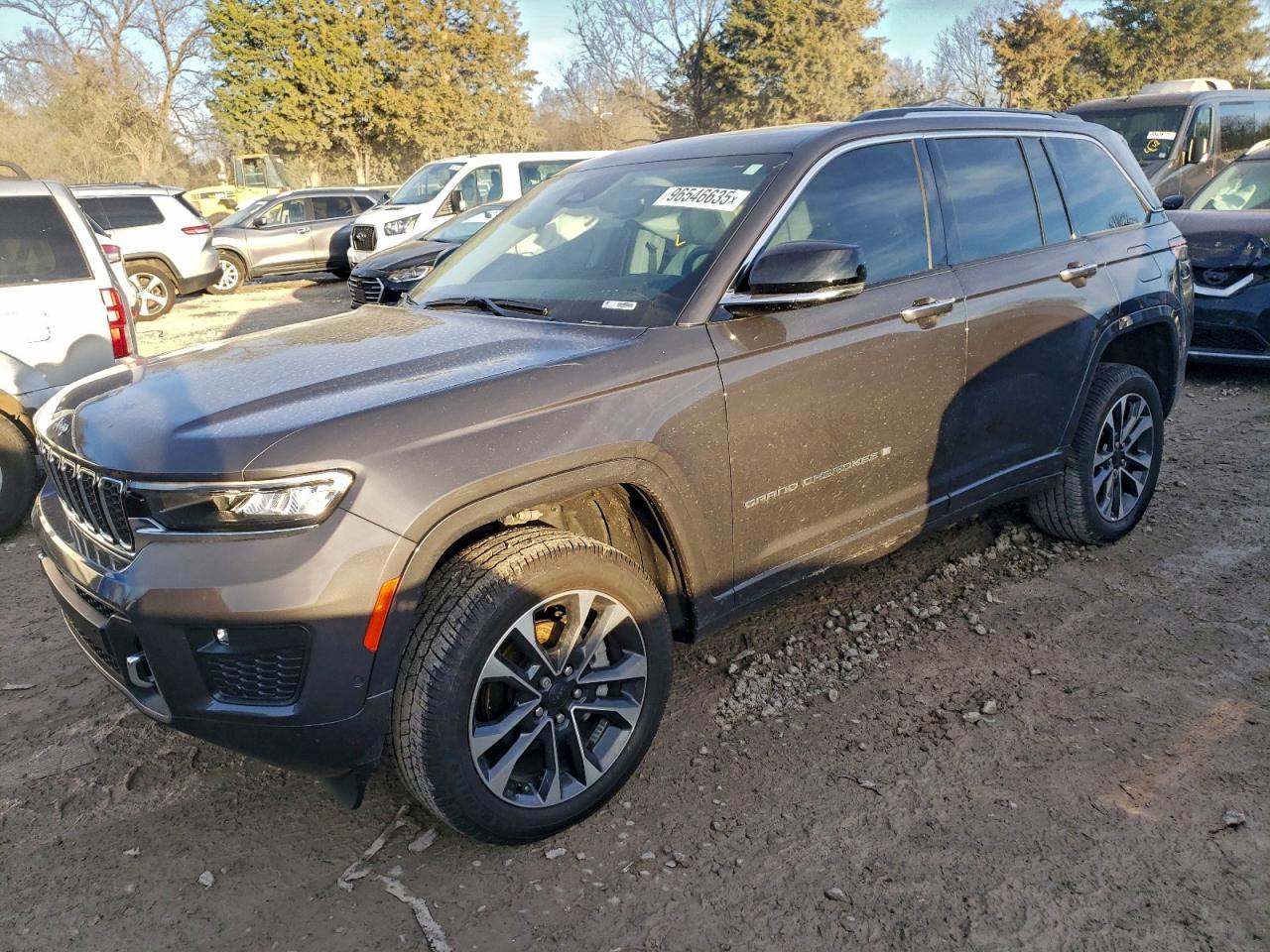 2023 JEEP GRAND CHEROKEE