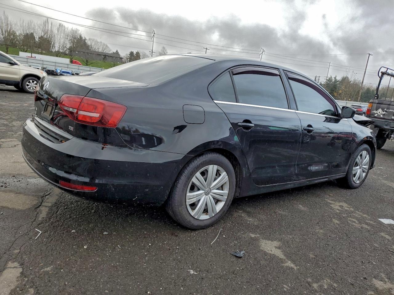 2017 VOLKSWAGEN JETTA S photo 3