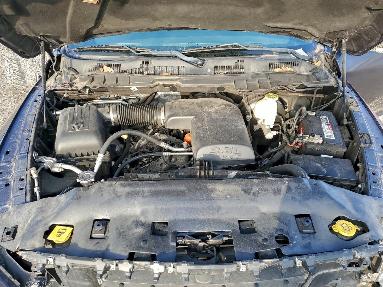 2017 RAM 1500 SLT photo 11