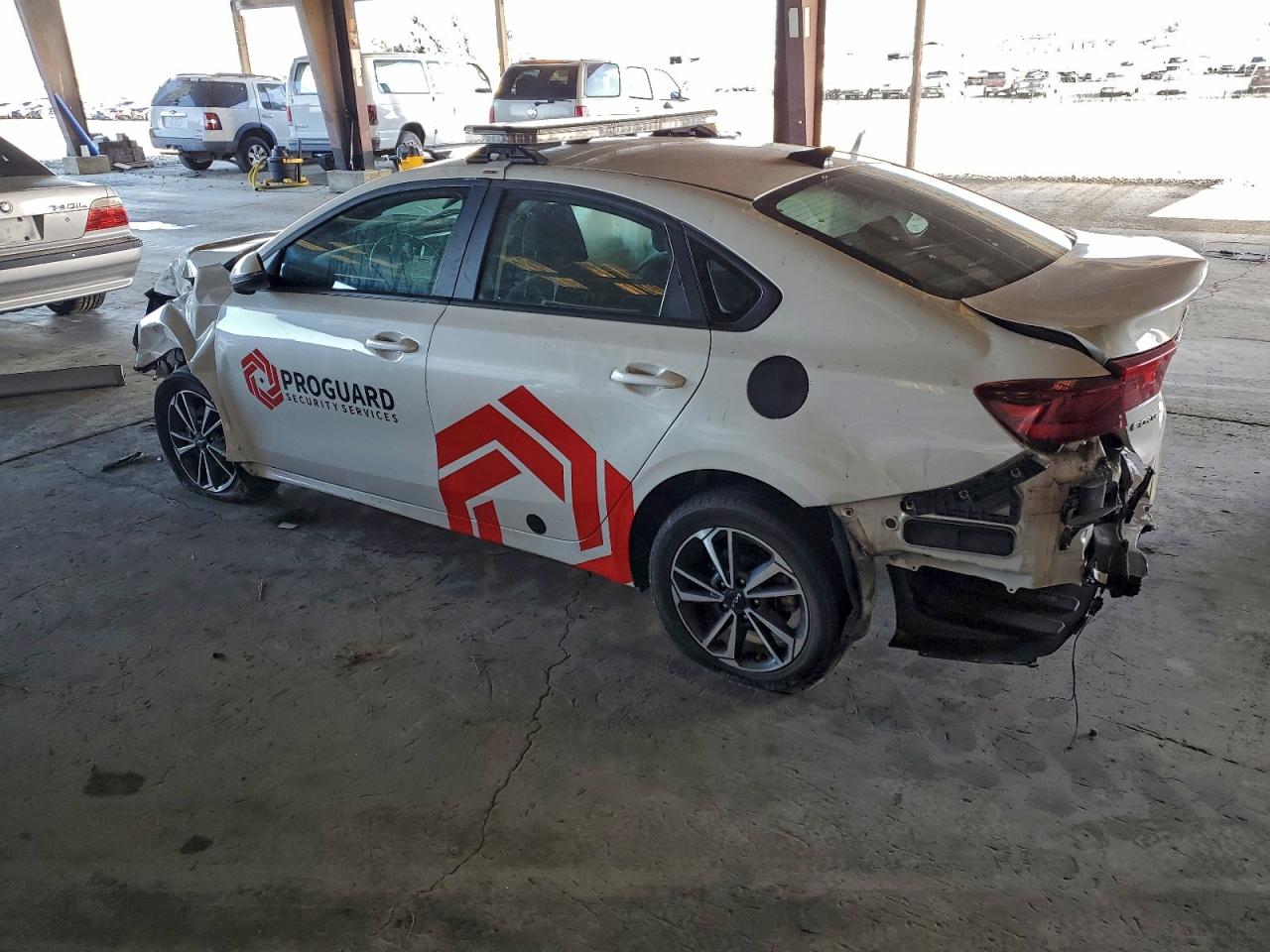 2024 KIA FORTE LX photo 2