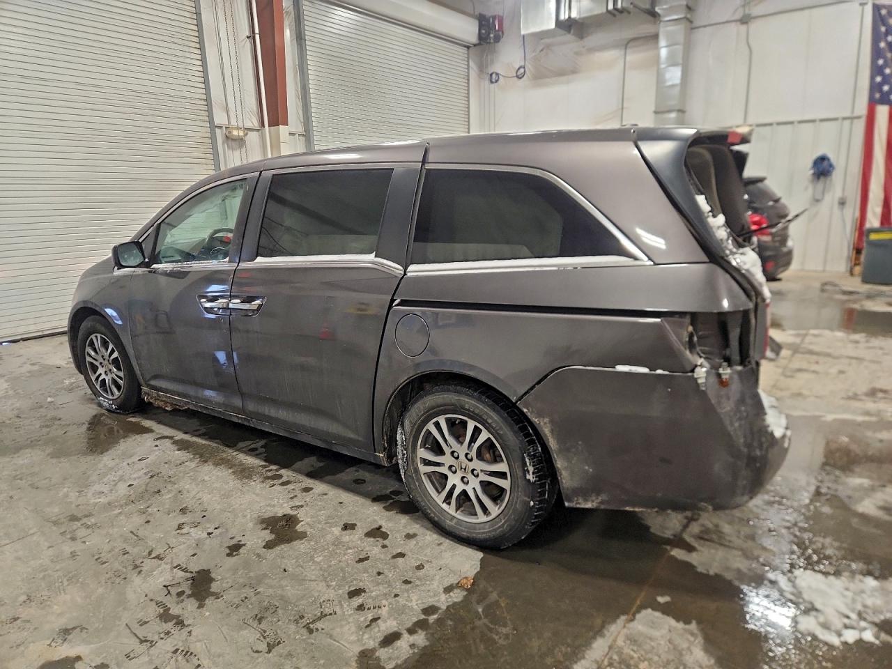 2012 HONDA ODYSSEY EXL photo 2