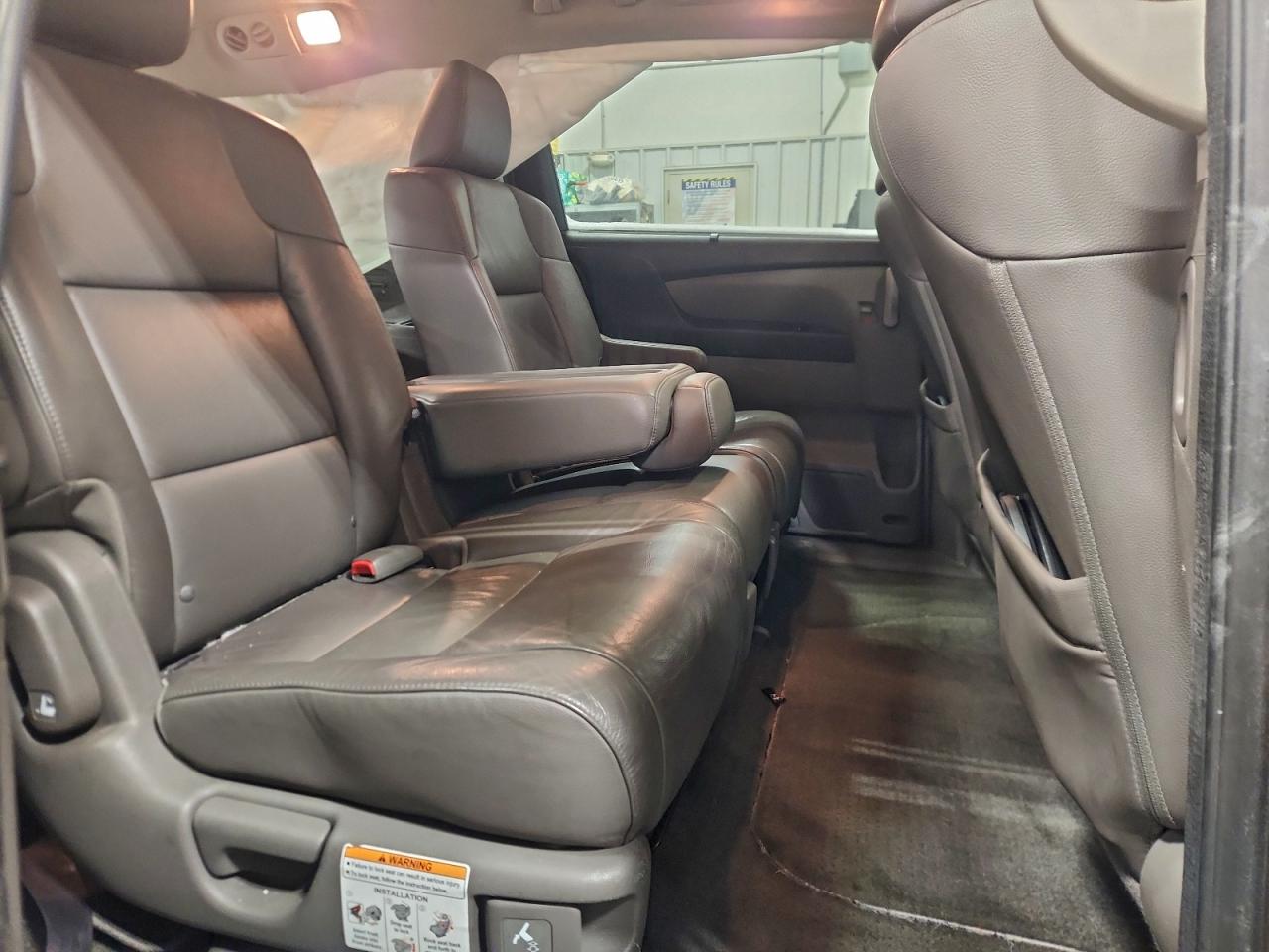 2012 HONDA ODYSSEY EXL photo 11