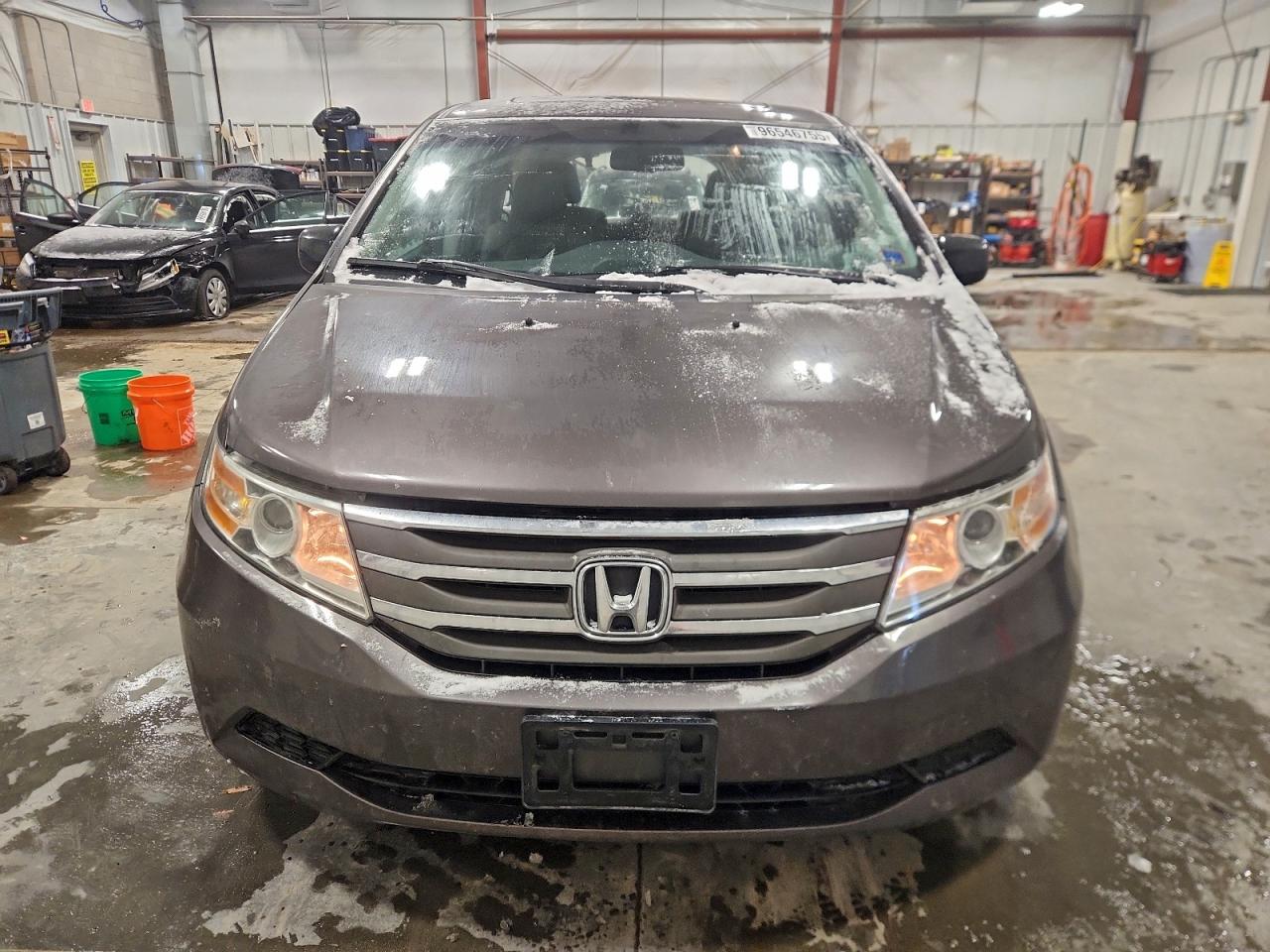 2012 HONDA ODYSSEY EXL photo 5