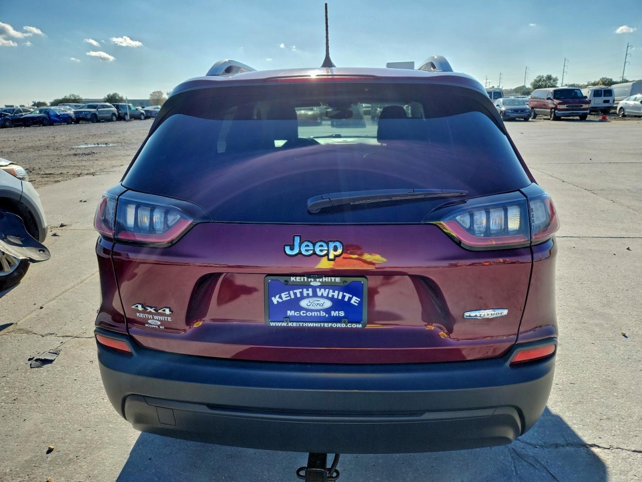 2021 JEEP CHEROKEE LATITUDE photo 6