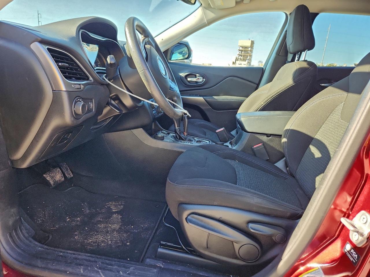 2021 JEEP CHEROKEE LATITUDE photo 7