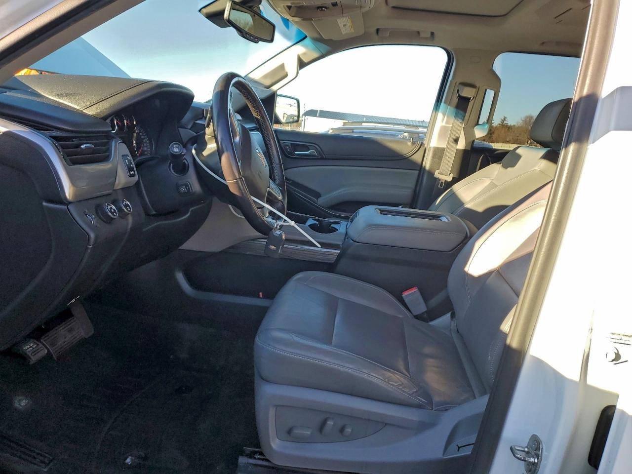 2018 CHEVROLET SUBURBAN K1500 LT photo 7