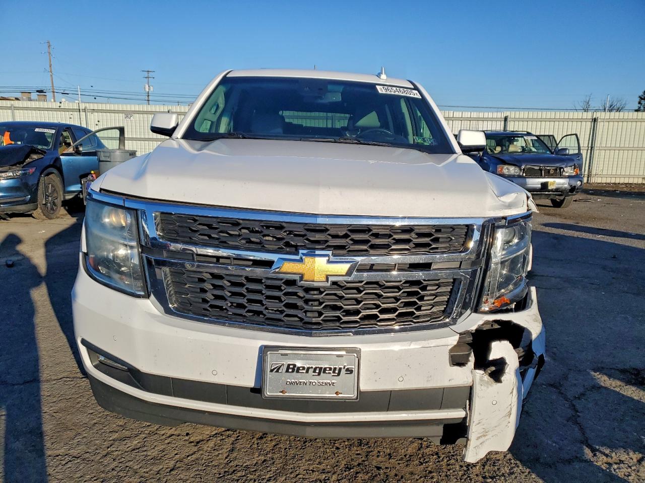 2018 CHEVROLET SUBURBAN K1500 LT photo 5