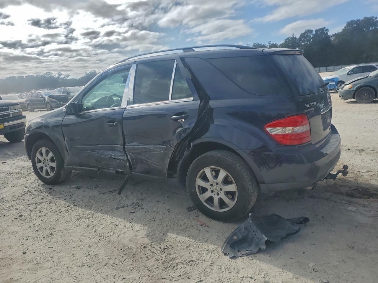 2007 MERCEDES-BENZ ML 350 photo 2