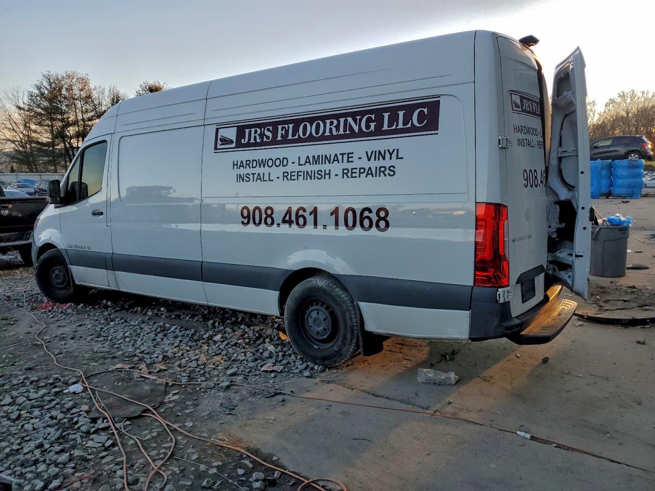 2024 MERCEDES-BENZ SPRINTER 2500 photo 2