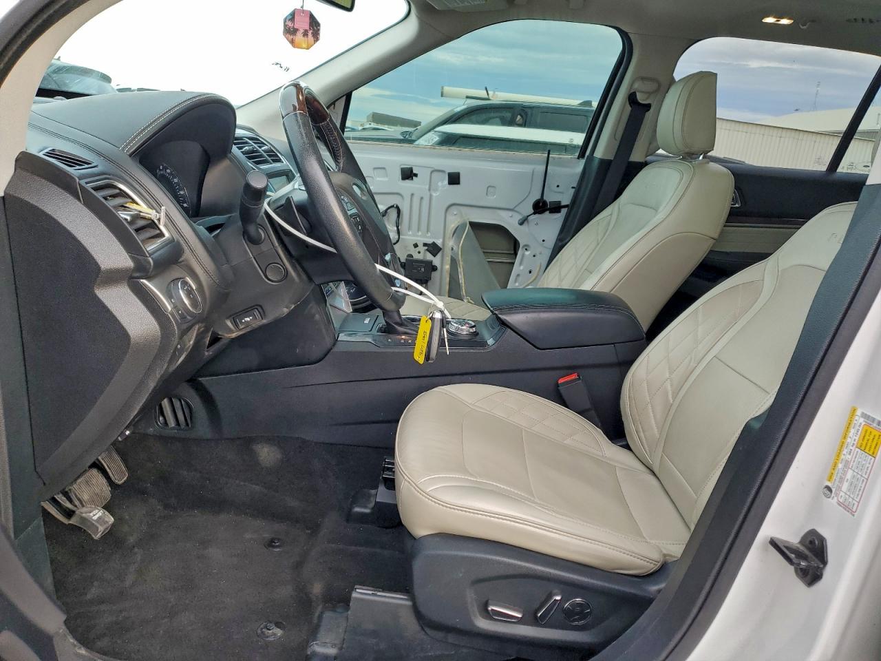 2018 FORD EXPLORER PLATINUM photo 7