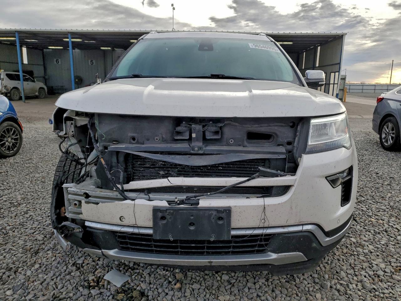 2018 FORD EXPLORER PLATINUM photo 5