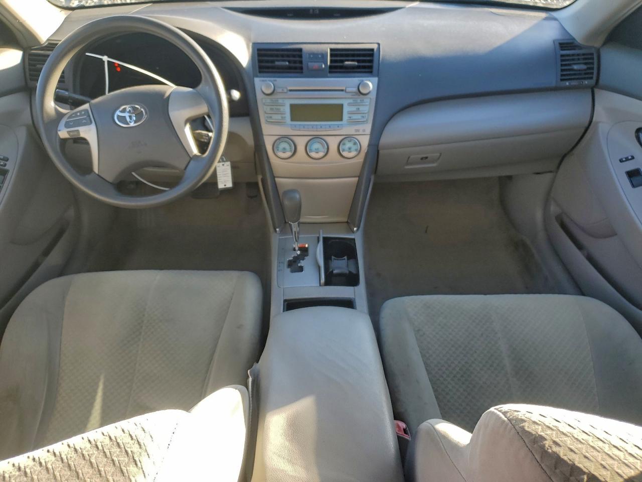 2009 TOYOTA CAMRY BASE photo 8
