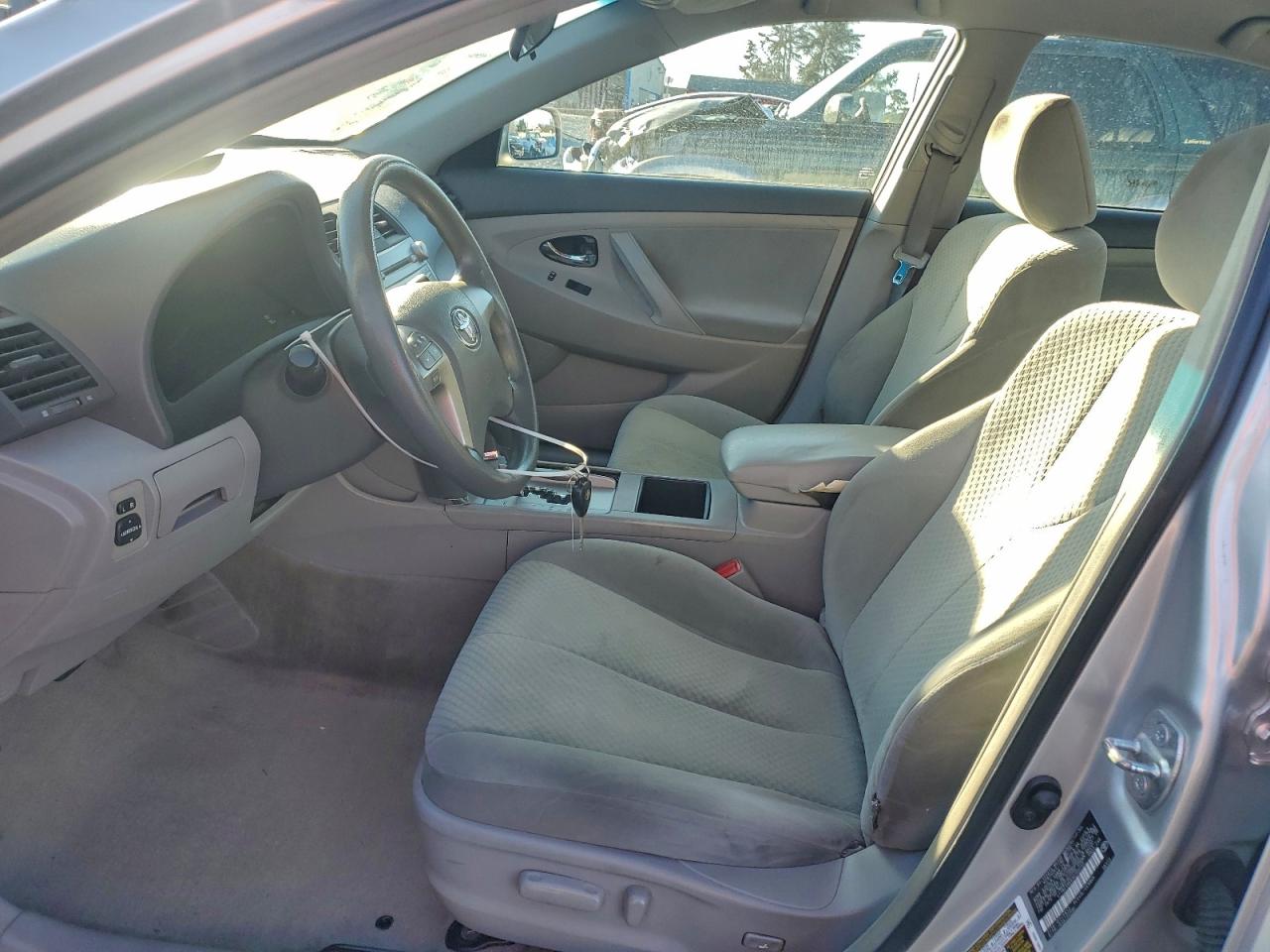 2009 TOYOTA CAMRY BASE photo 7