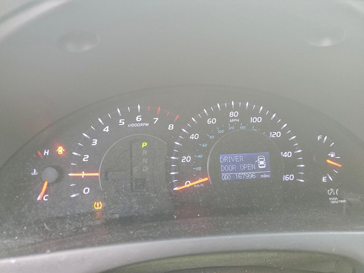 2011 TOYOTA CAMRY SE photo 9