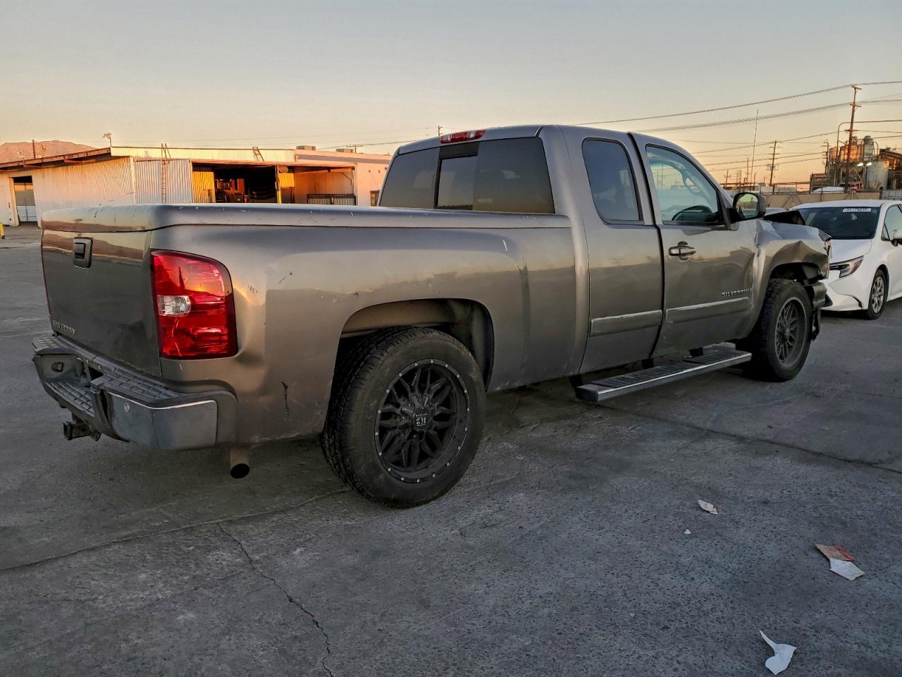2007 CHEVROLET SILVERADO C1500 photo 3