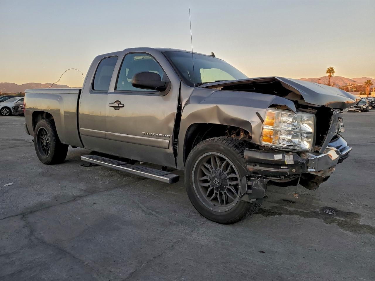 2007 CHEVROLET SILVERADO C1500 photo 4