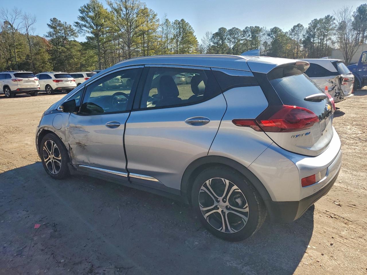 2017 CHEVROLET BOLT EV PREMIER photo 2