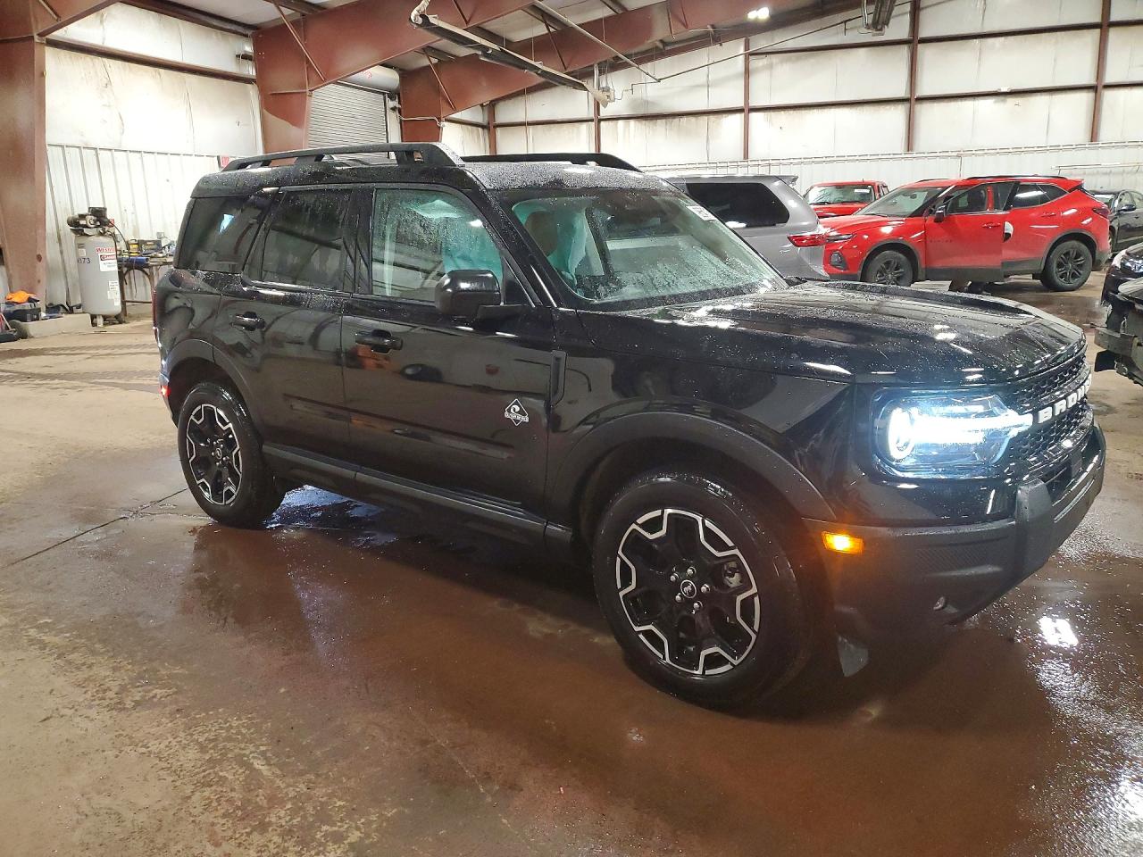 2025 FORD BRONCO SPORT OUTER BANKS photo 4