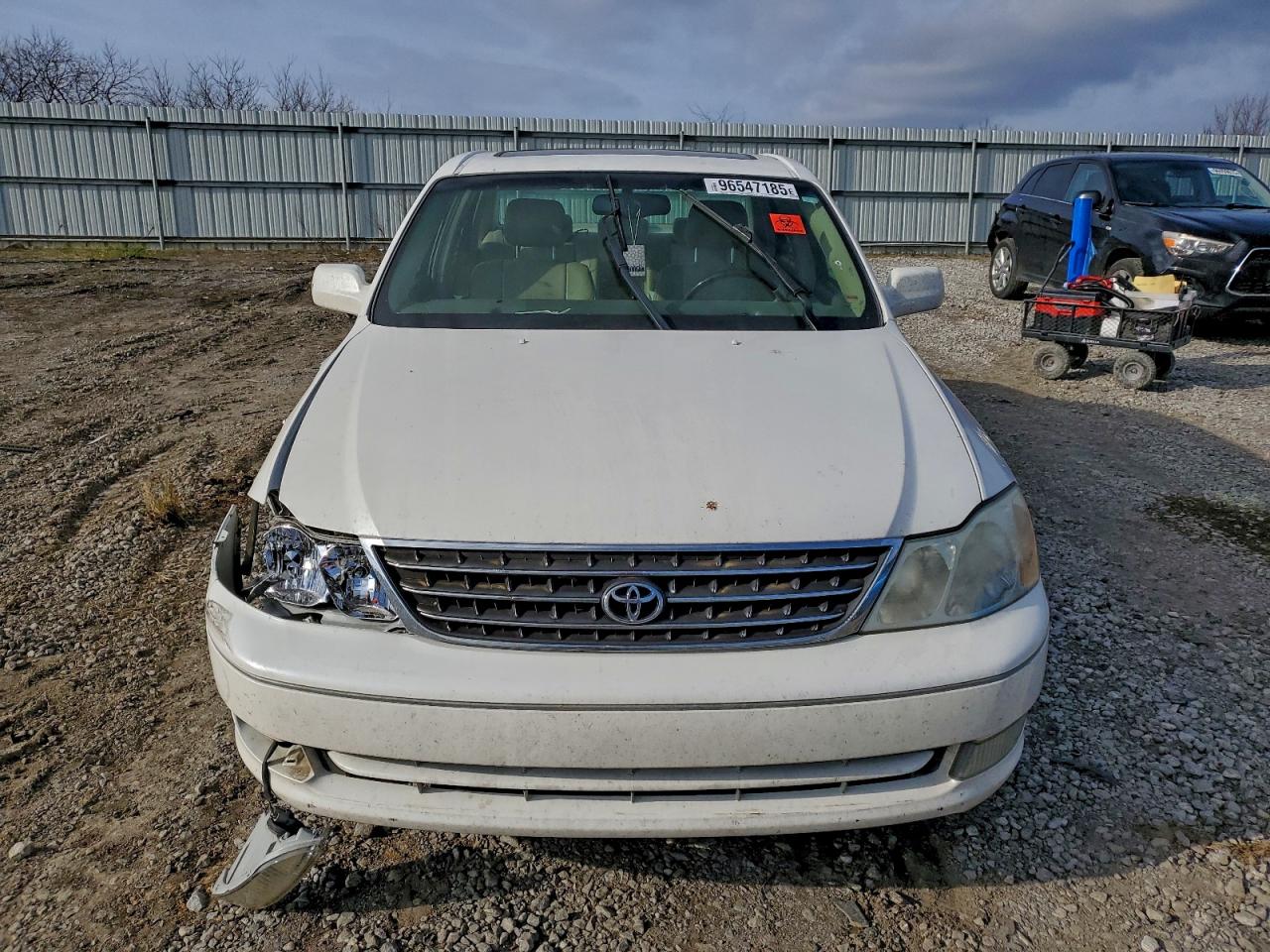 2004 TOYOTA AVALON XL photo 5