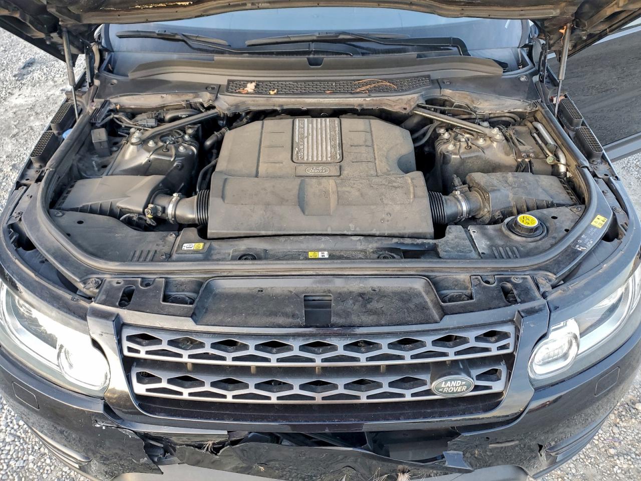 2016 LAND ROVER RANGE ROVER SPORT SE photo 11