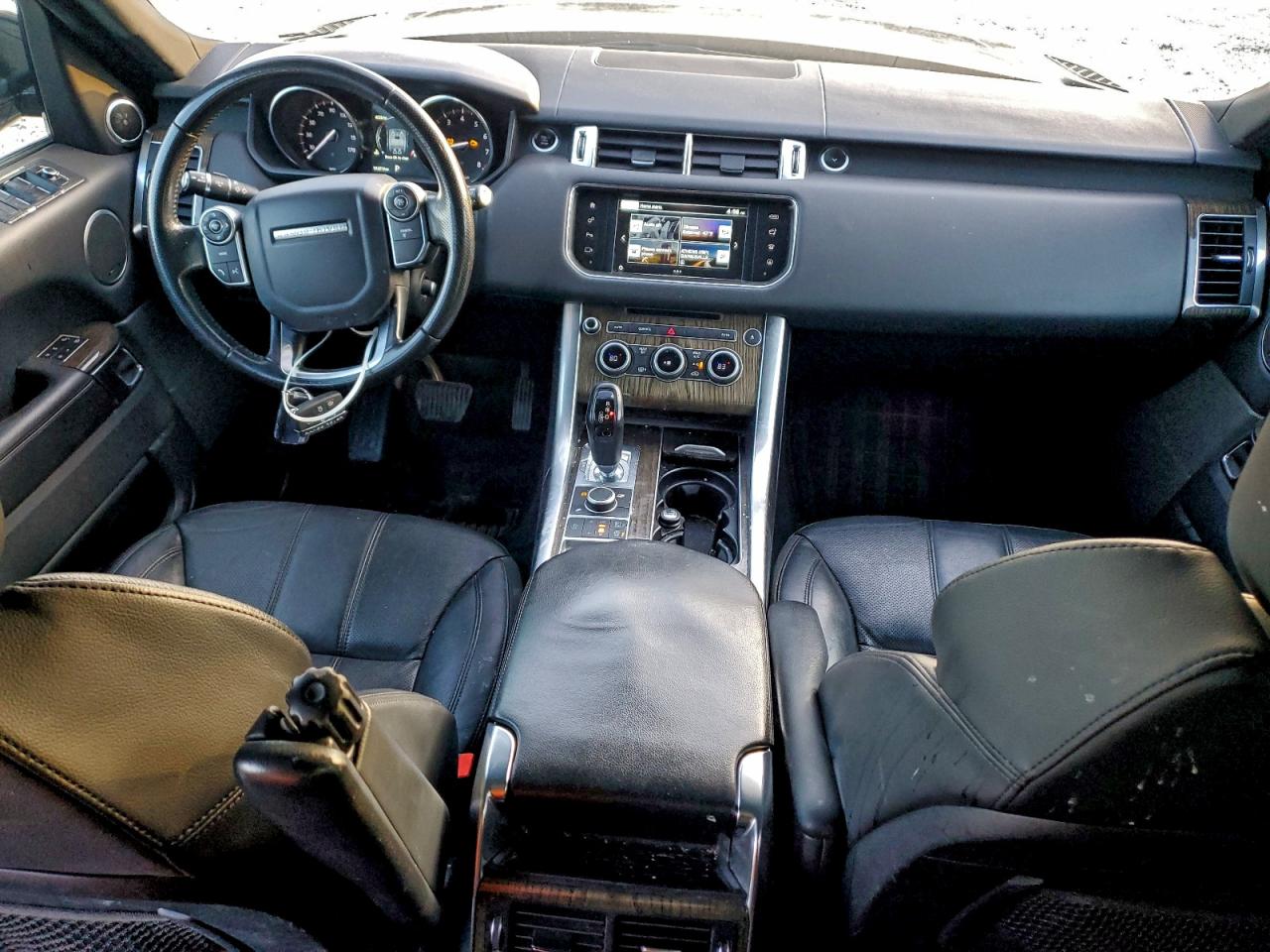 2016 LAND ROVER RANGE ROVER SPORT SE photo 8