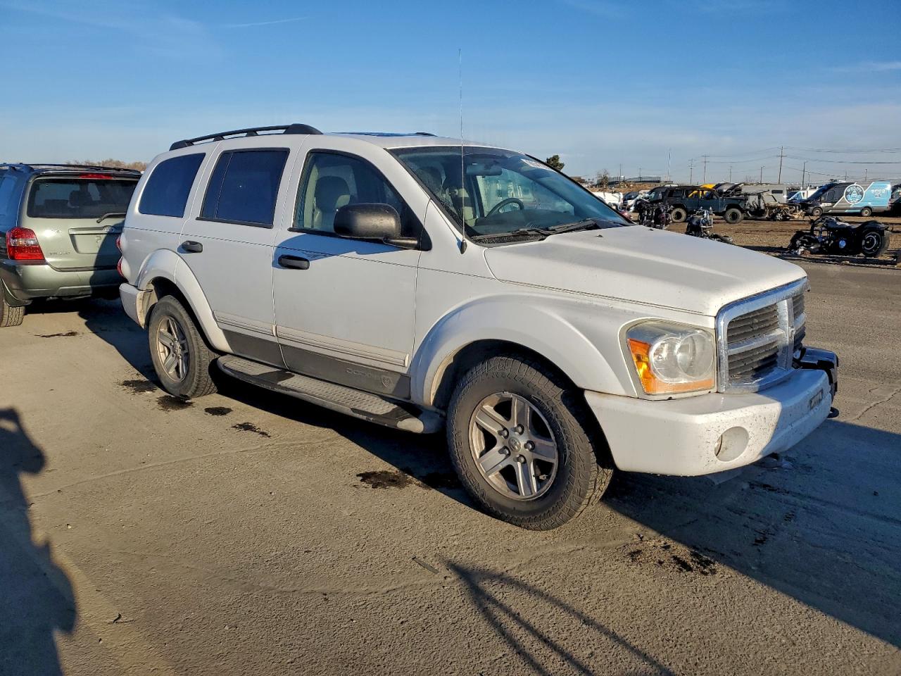 2005 DODGE DURANGO SLT photo 4