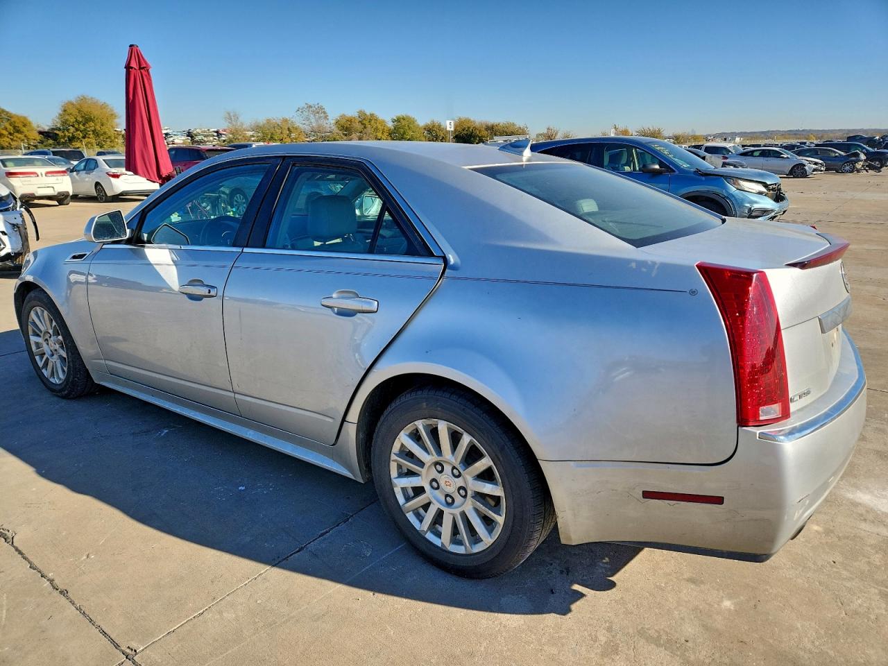 2011 CADILLAC CTS photo 2