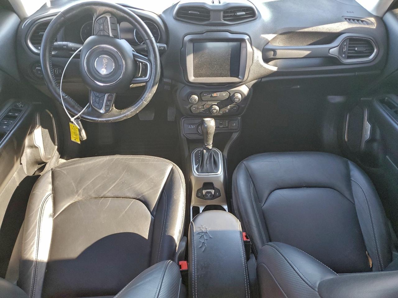 2019 JEEP RENEGADE LIMITED photo 8