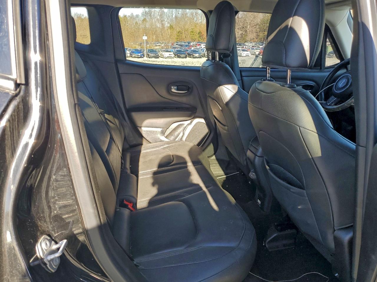 2019 JEEP RENEGADE LIMITED photo 10