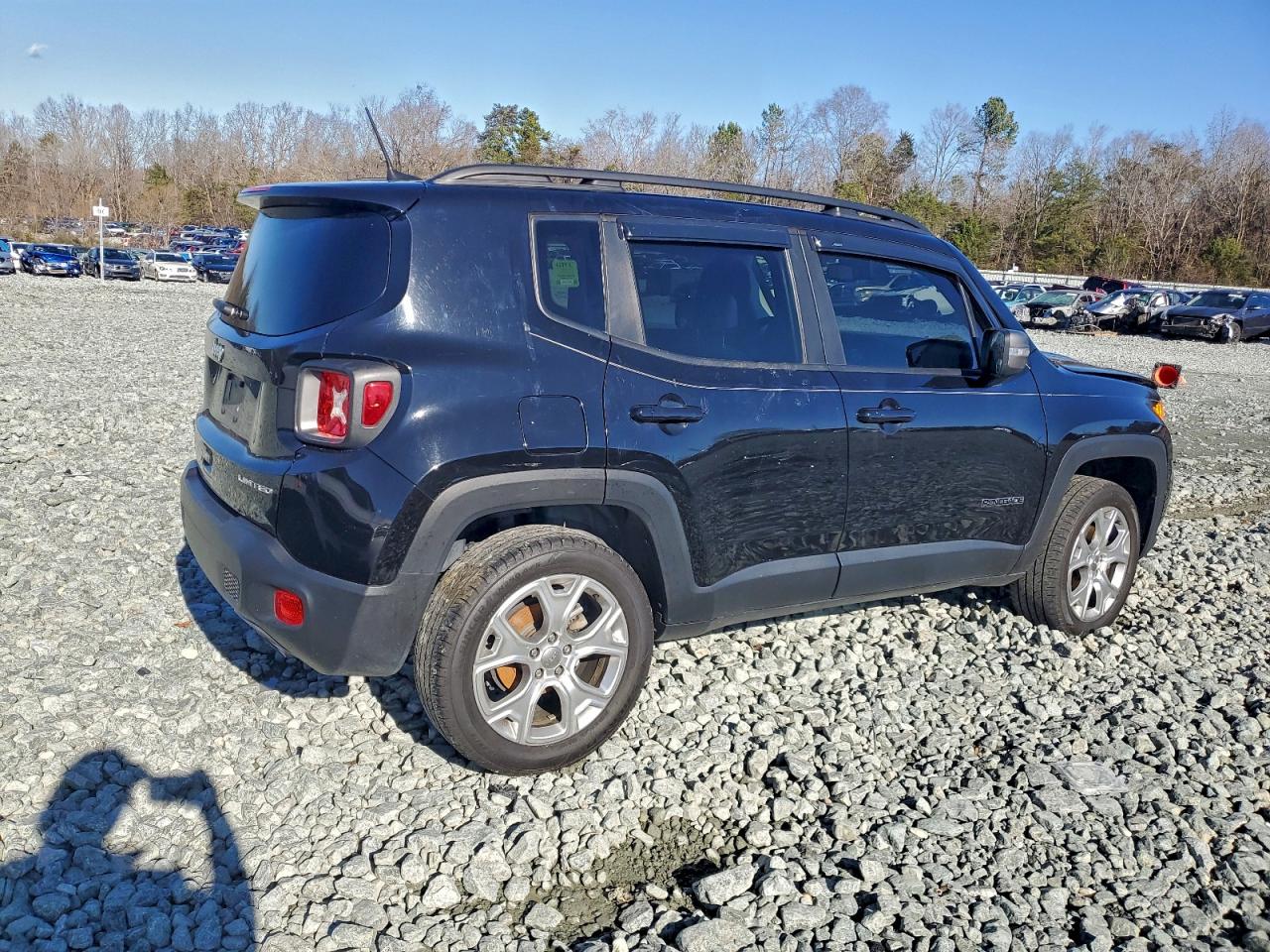 2019 JEEP RENEGADE LIMITED photo 3