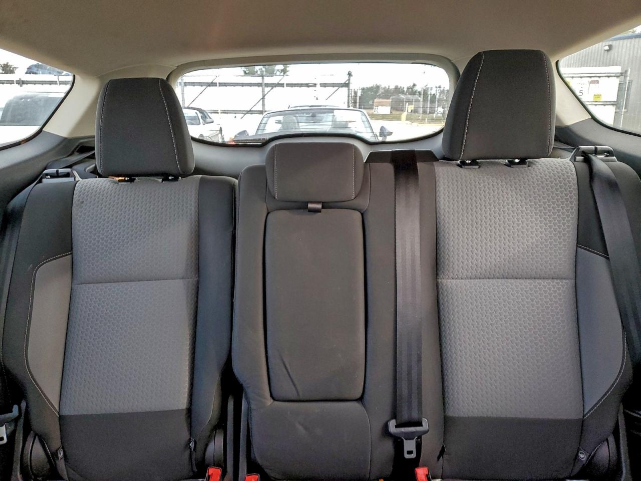 2017 FORD ESCAPE SE photo 10