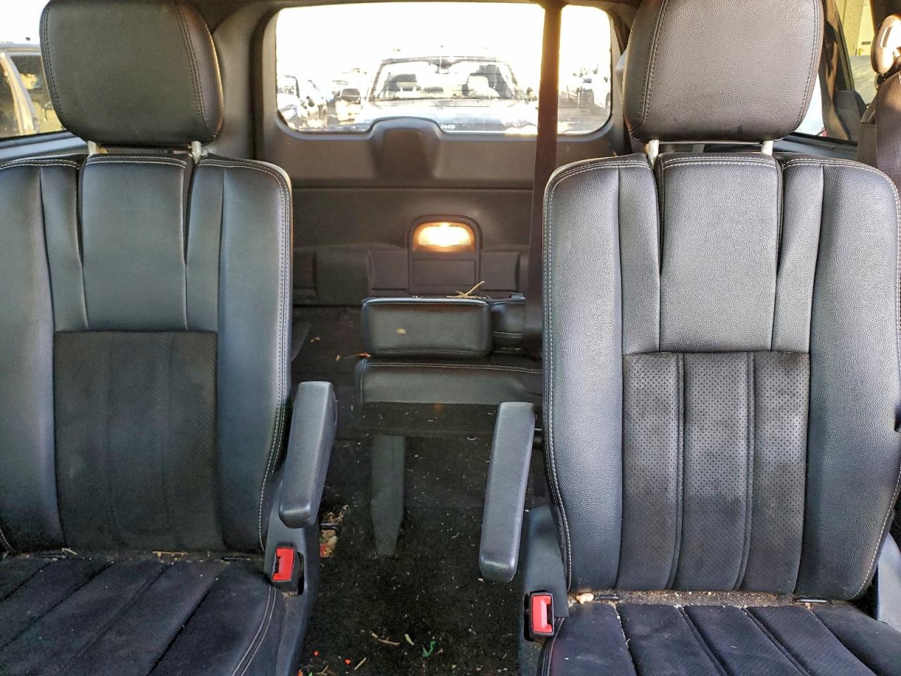 2015 DODGE GRAND CARAVAN SXT photo 10